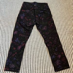 Lululemon Wunder Under Crop